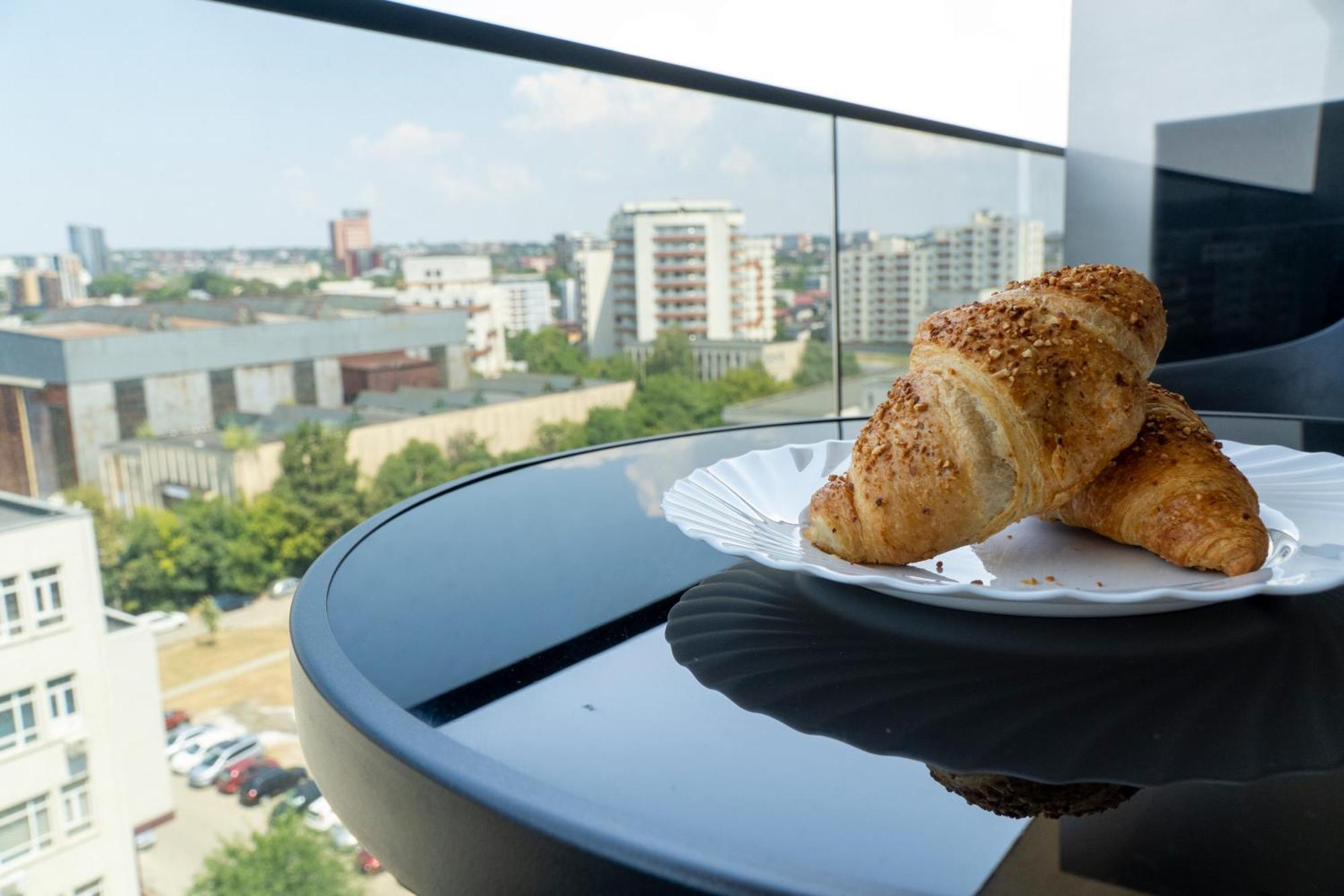 Center Apartment Palas Mall View ヤシ エクステリア 写真