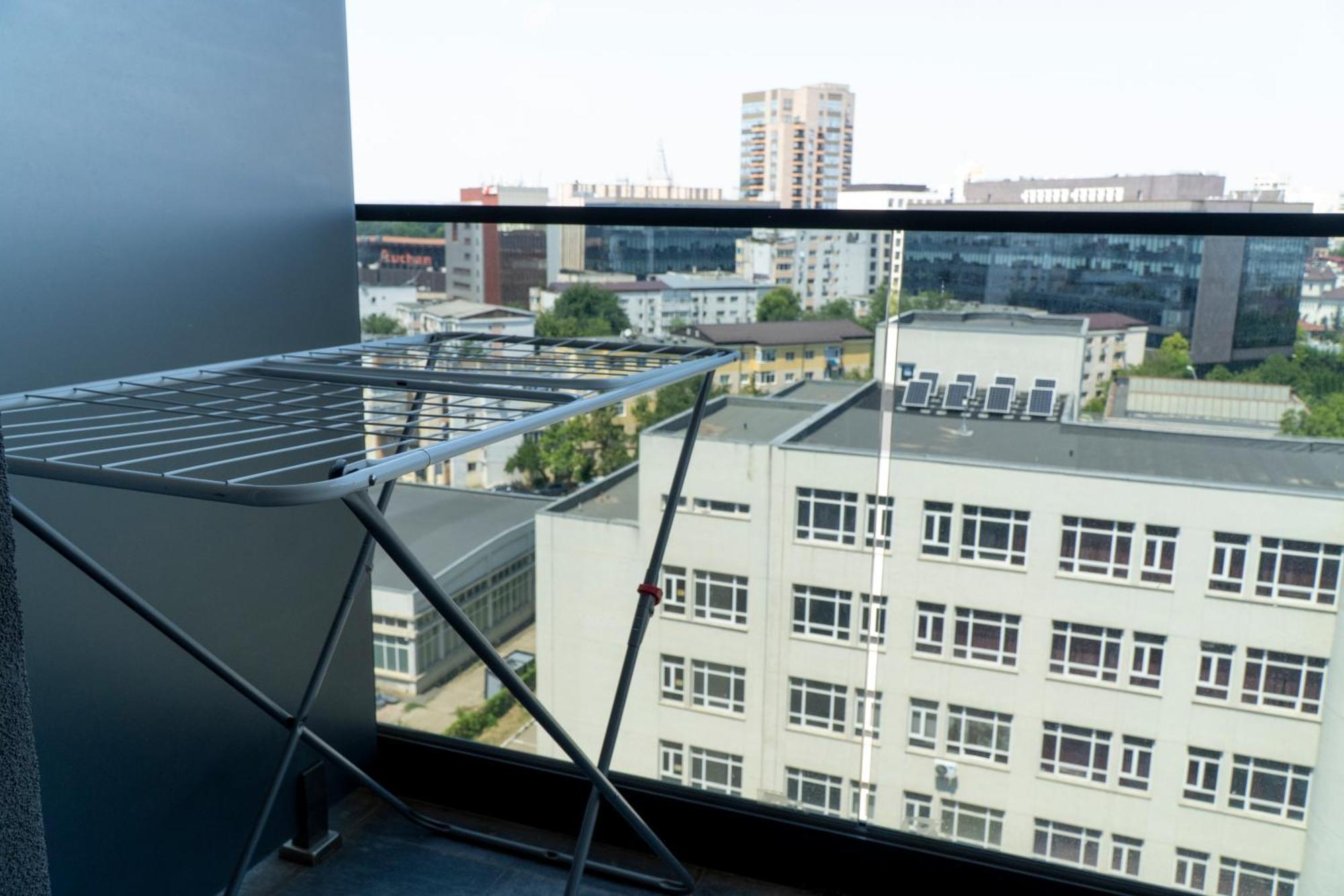 Center Apartment Palas Mall View ヤシ エクステリア 写真